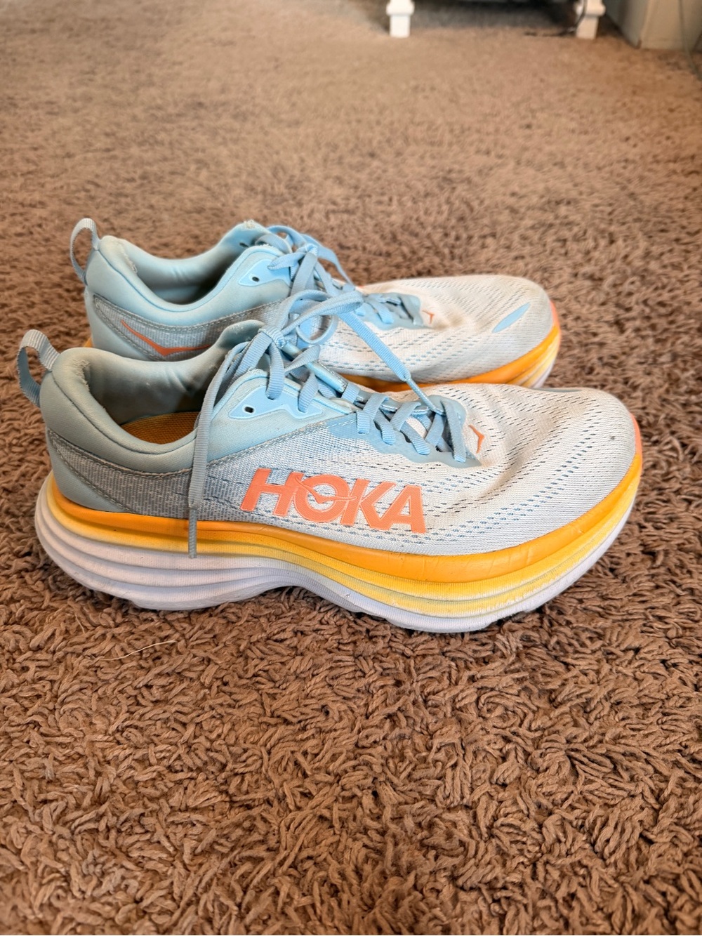 Hokas Bondi 8 women’s size 9 reg